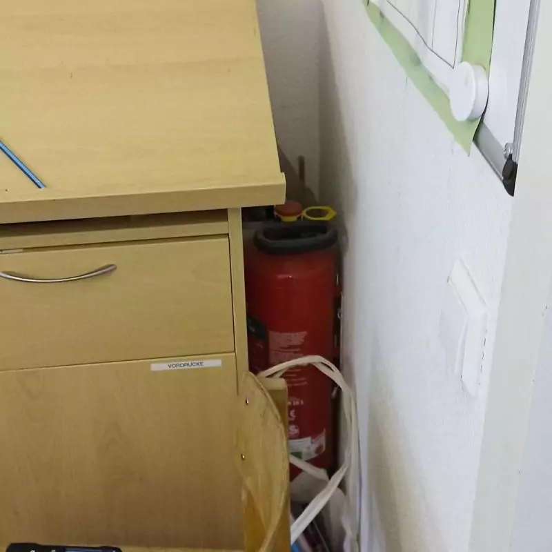 verstellter Feuerlöscher