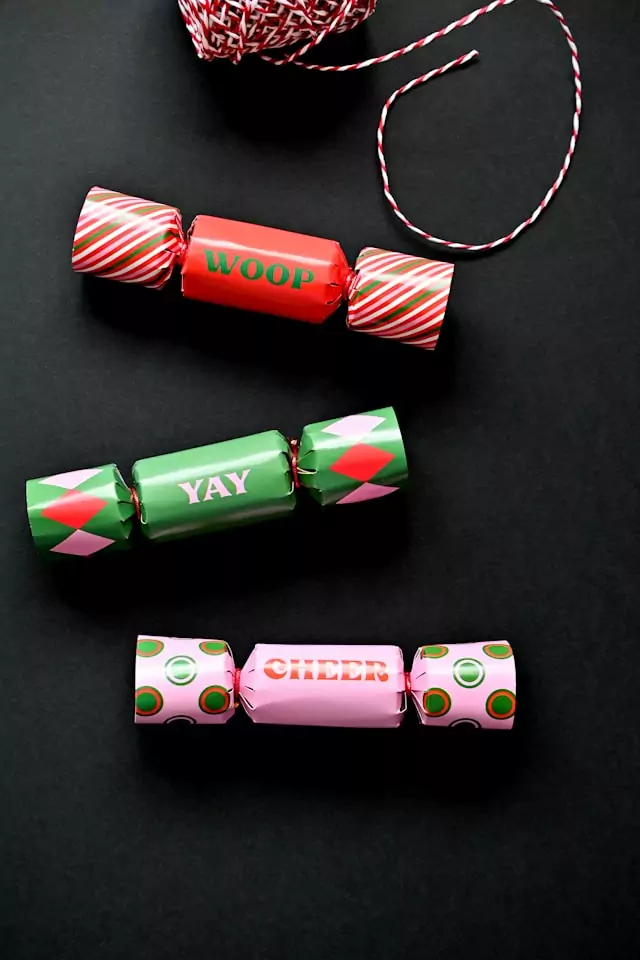 Drei Knallbonbons für Silvester